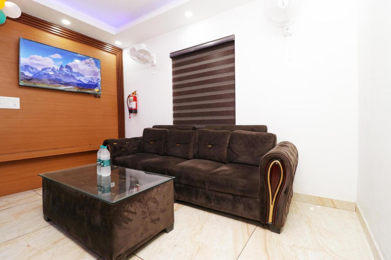 Airport Shivaka Hotel
